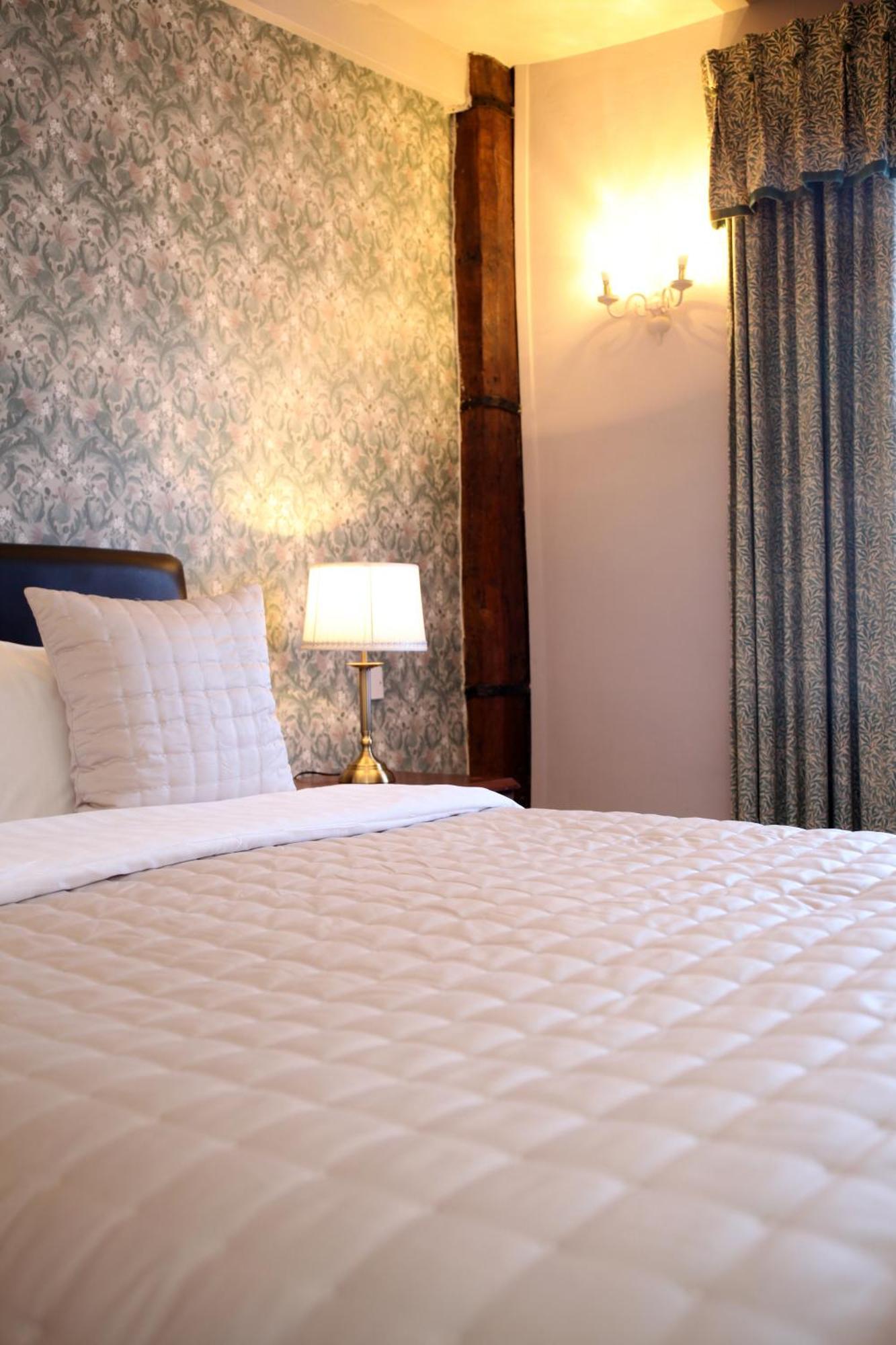 Crown Hotel Nantwich Extérieur photo