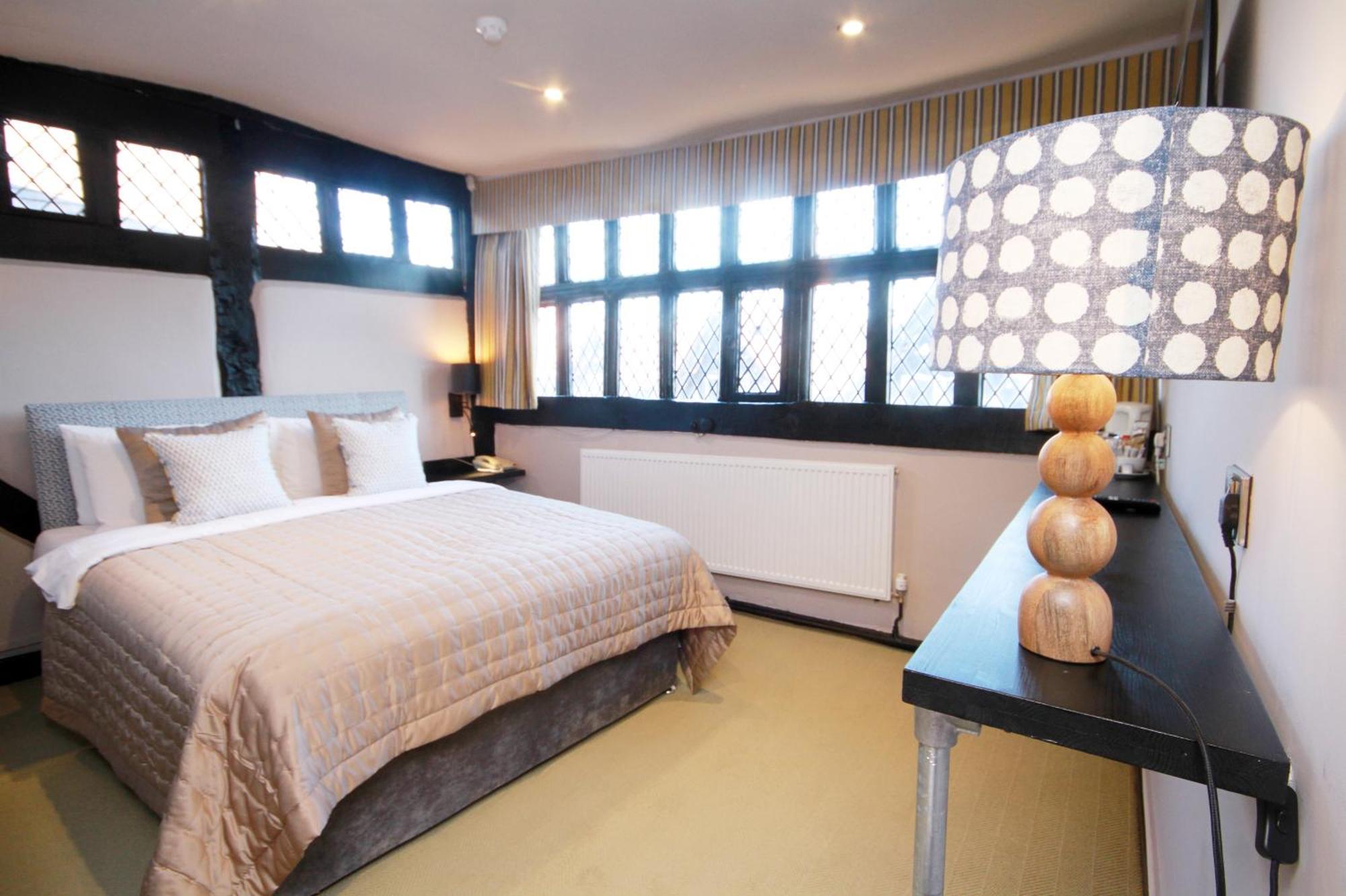 Crown Hotel Nantwich Extérieur photo