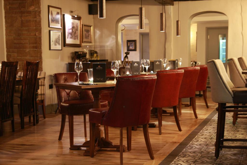 Crown Hotel Nantwich Extérieur photo