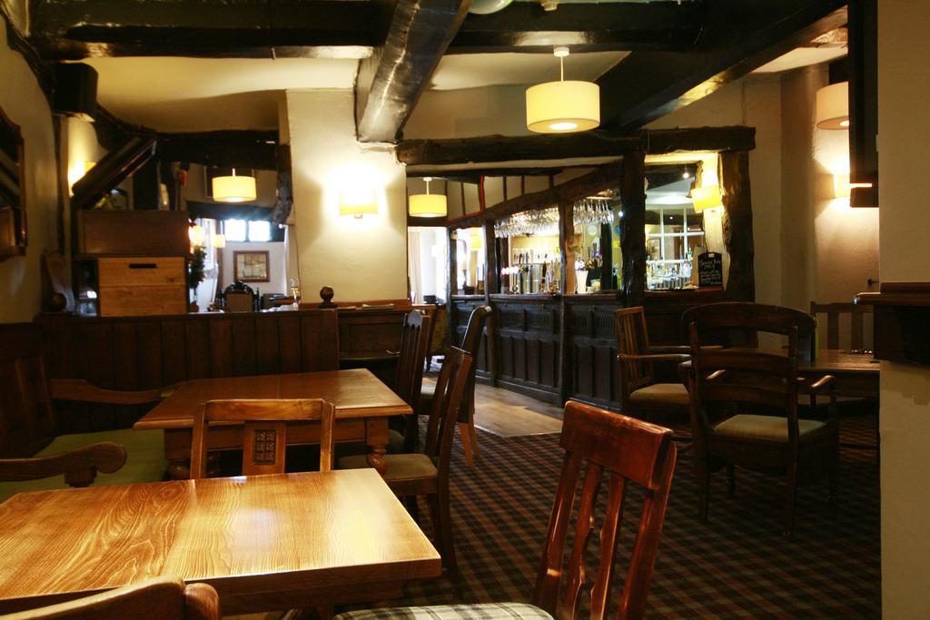 Crown Hotel Nantwich Extérieur photo