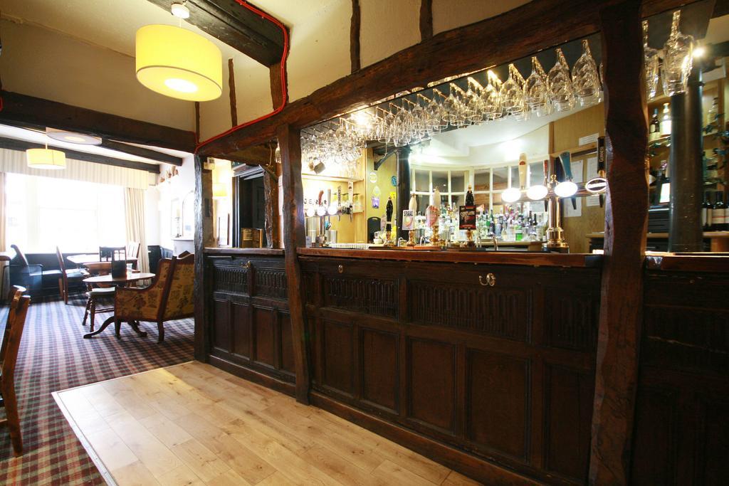 Crown Hotel Nantwich Extérieur photo