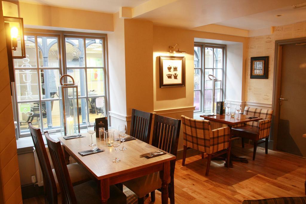 Crown Hotel Nantwich Extérieur photo